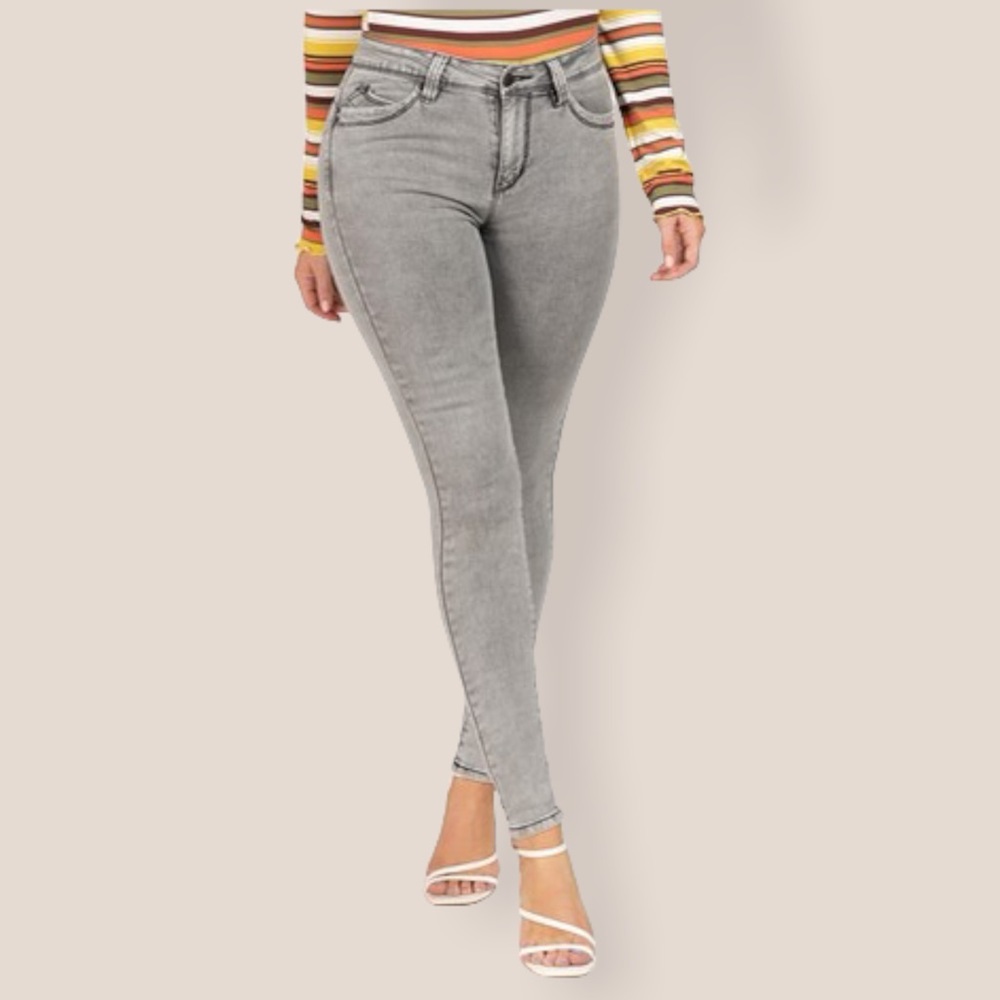 🪨Stone Wash Skinny Jeans